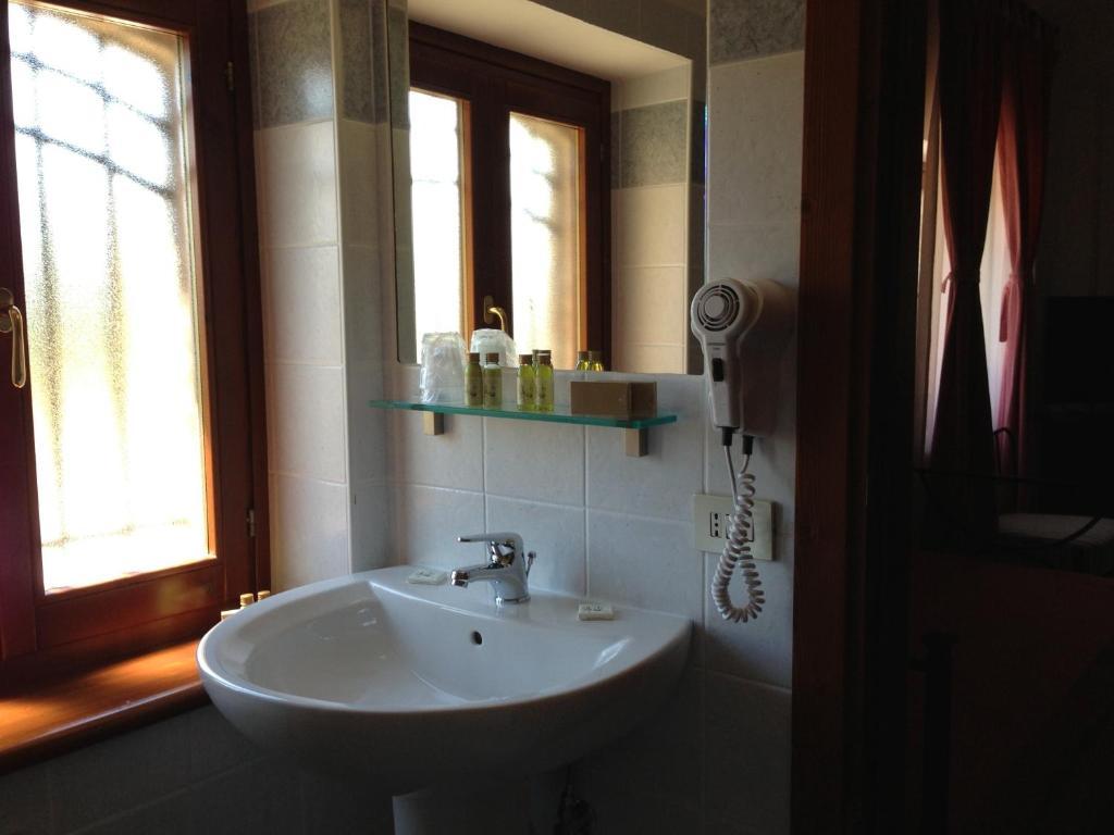 Agriturismo Villa Irelli Castellalto Pokoj fotografie